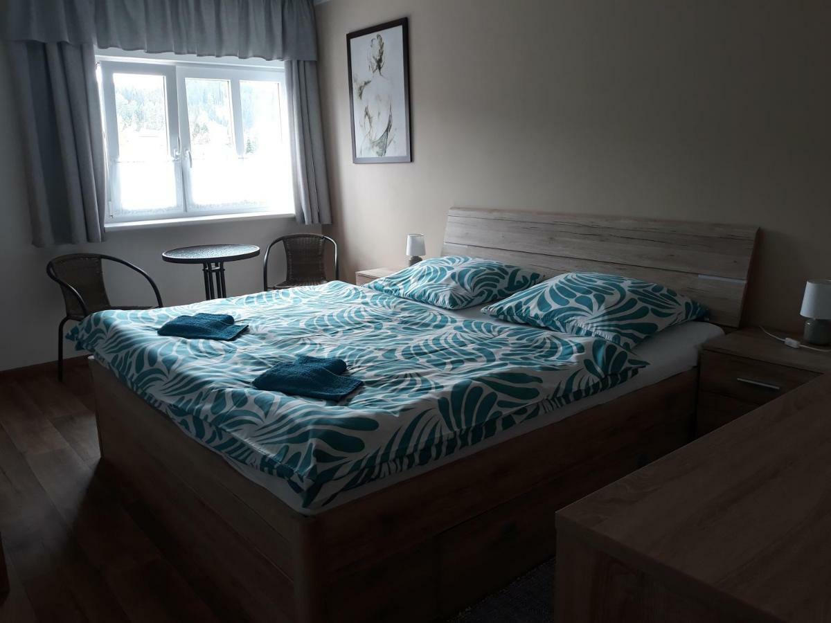Ubytování Schindler Velke Porici Exterior foto